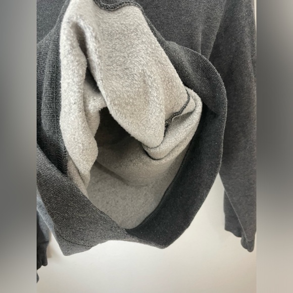 CHAMPION Sports Grey Sweatshirt Boys L - Picture 7 of 11